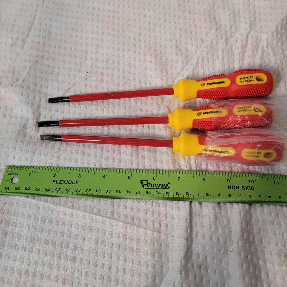 Penggong 3pc Insulated Screwdriver Set No 9703 6x150mm‎ Flat Head Red Yellow